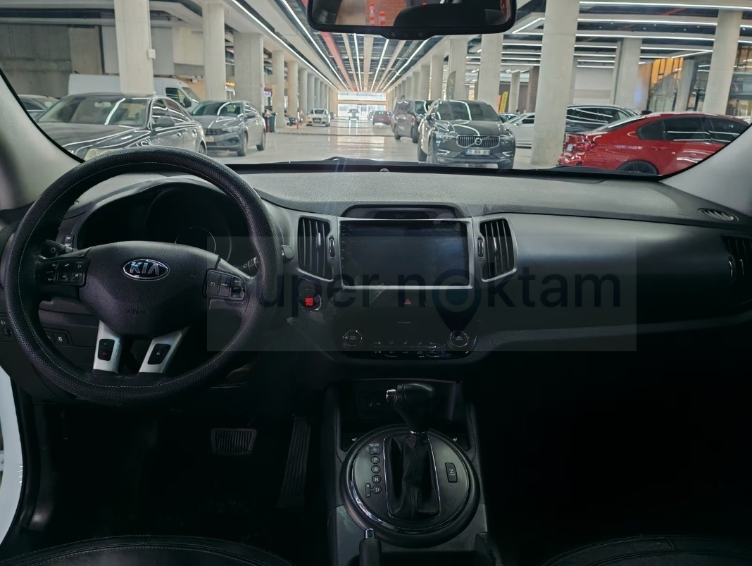 TEMİZ AĞIR BAKIMLARI YAPILMIŞ KİA SPORTAGE 4X4